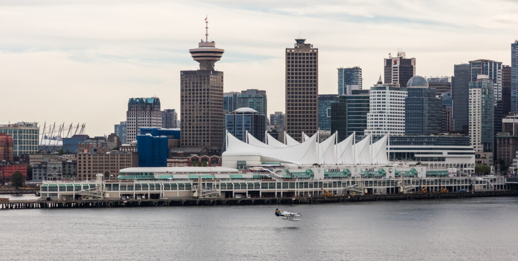 Best Place to Visit in Canada for First-Timers (2025)